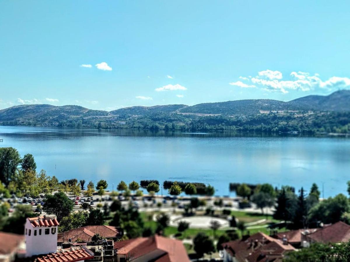 Calm Lake Balcony แคซโทเรีย ภายนอก รูปภาพ